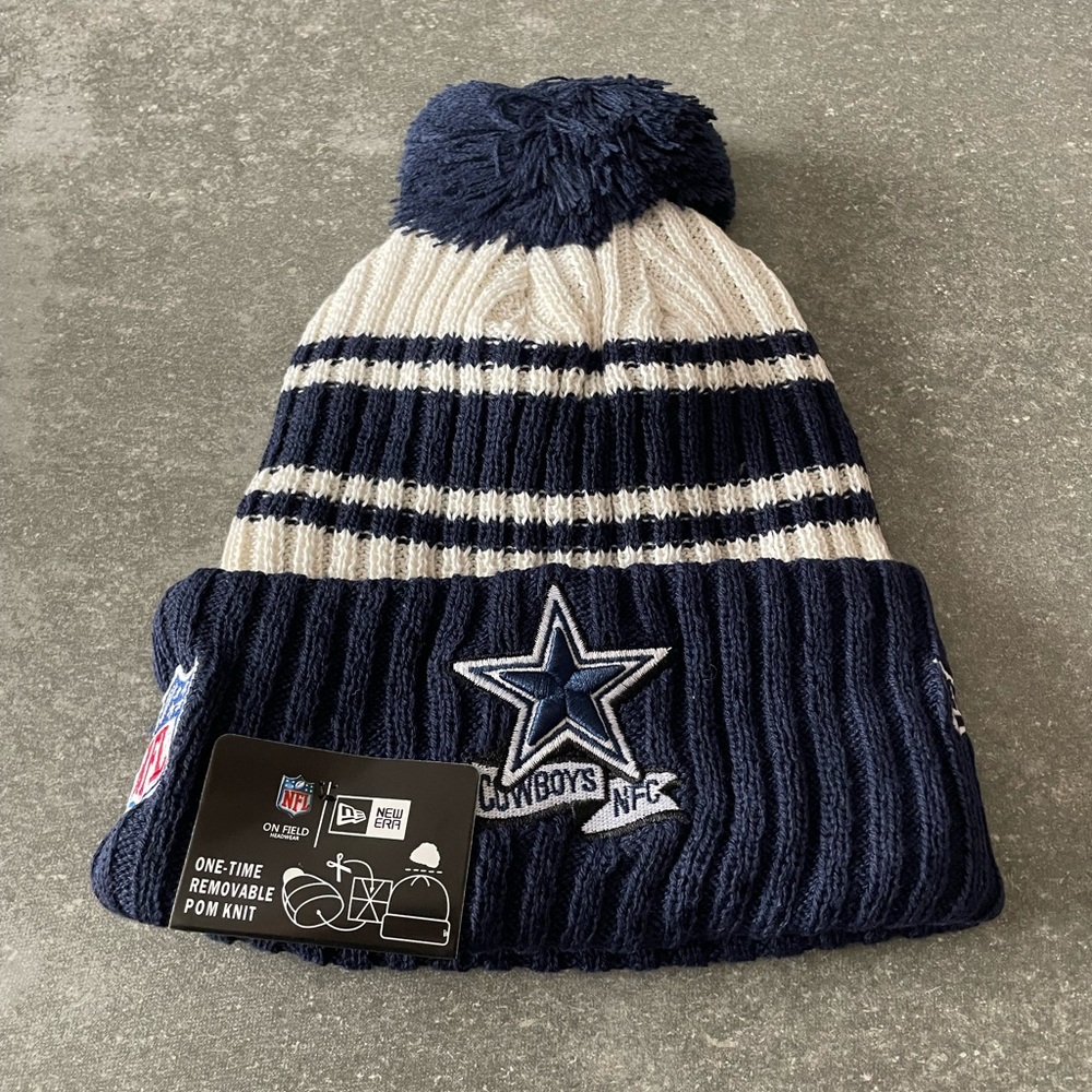 PRICE IS FIRM Brand new Dallas Cowboys beanie